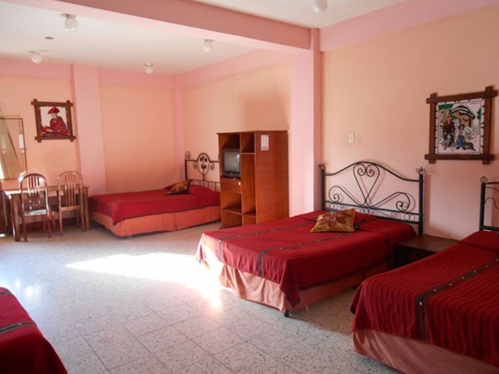 Hotel El Chaparral Panajachel Quarto foto