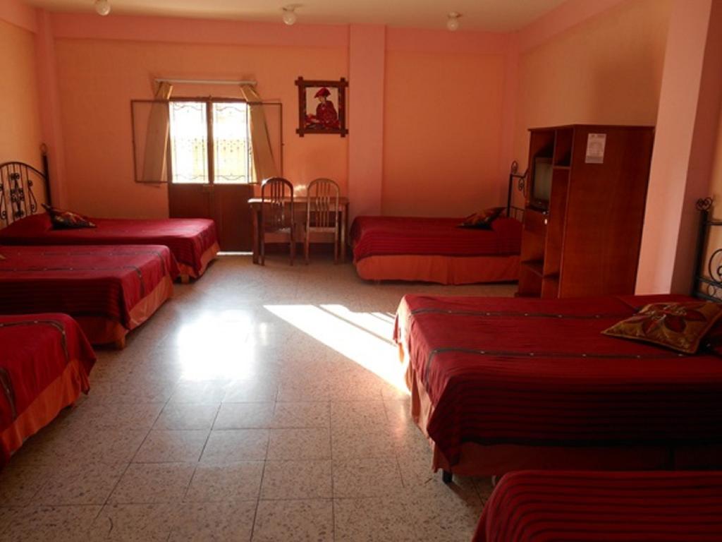 Hotel El Chaparral Panajachel Quarto foto